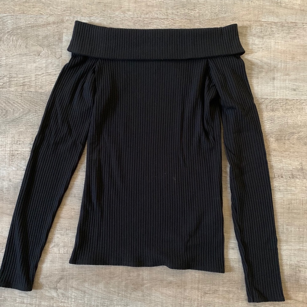 Abercrombie Ribbed Knit Off-the-shoulders Top